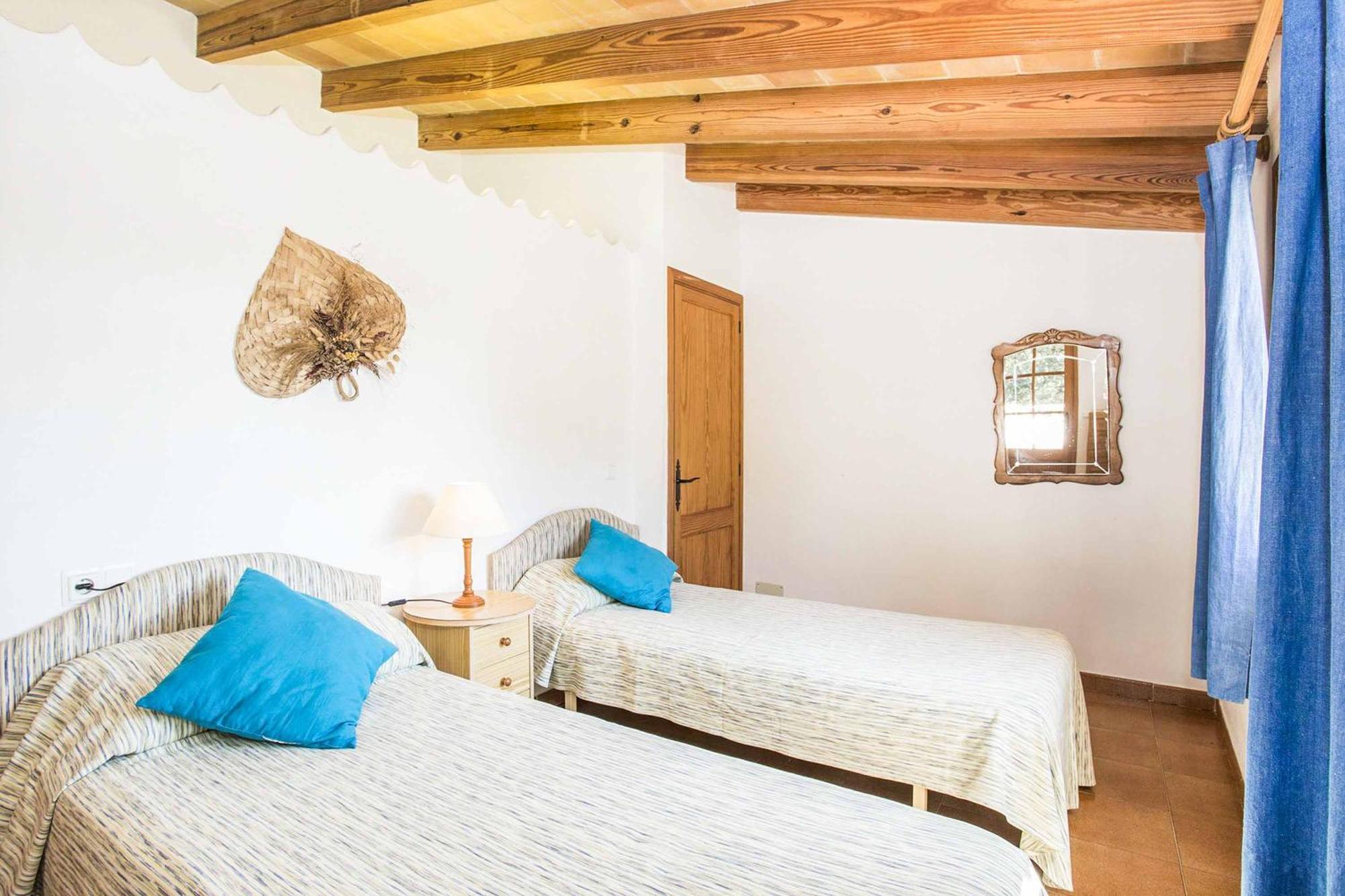 Can Creus Pollenca Luaran gambar